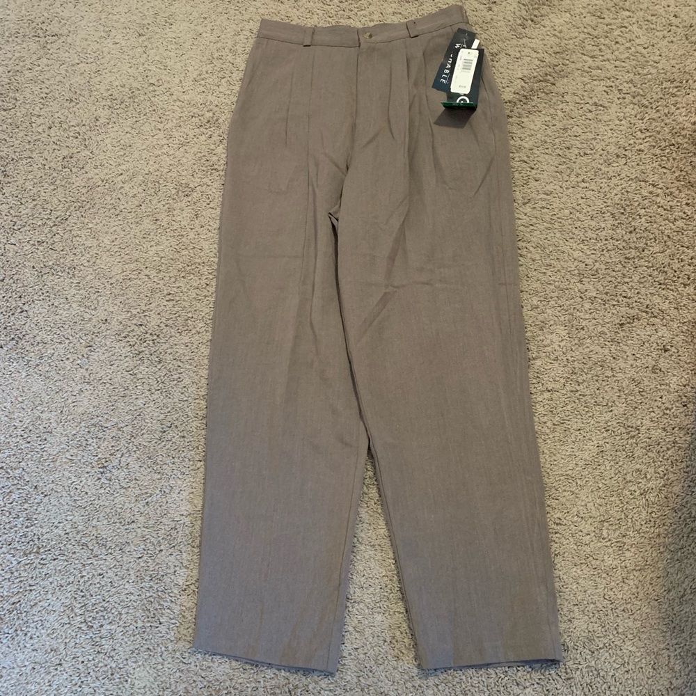 NWT Briggs Taupe Dress Pants 12 Short